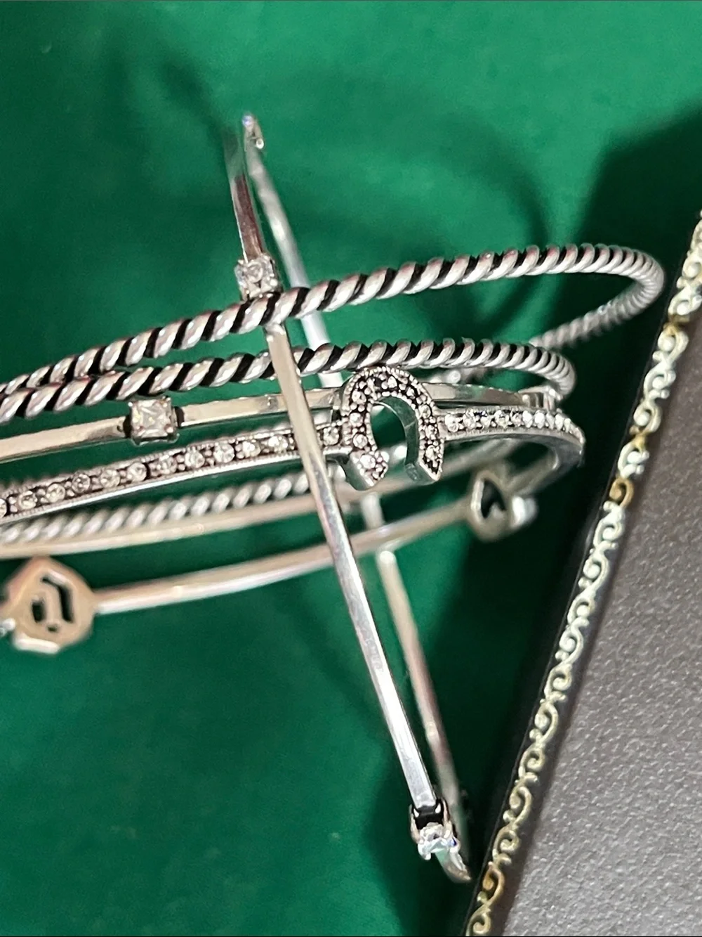 Juicy Couture Silver Tone Stacked Bangle Bracelet Set of 5.